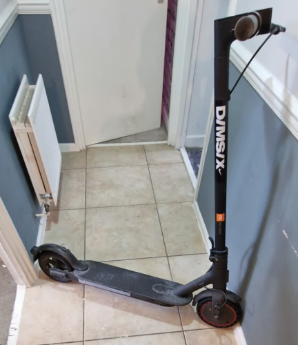 Electric scooter
